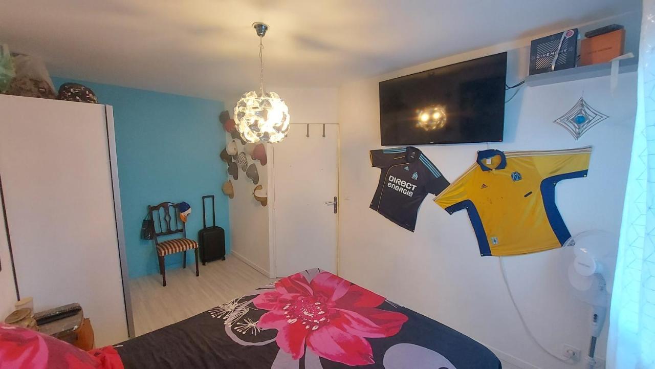 Au Pagnol Apartment Aubagne Ngoại thất bức ảnh